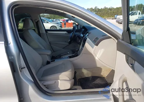 2012 Volkswagen Passat 2.5L Se из США, поврежденный, VIN 1VWBP7A39CC060588